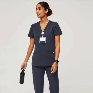 Figs Quiet Navy Casma top Size XS